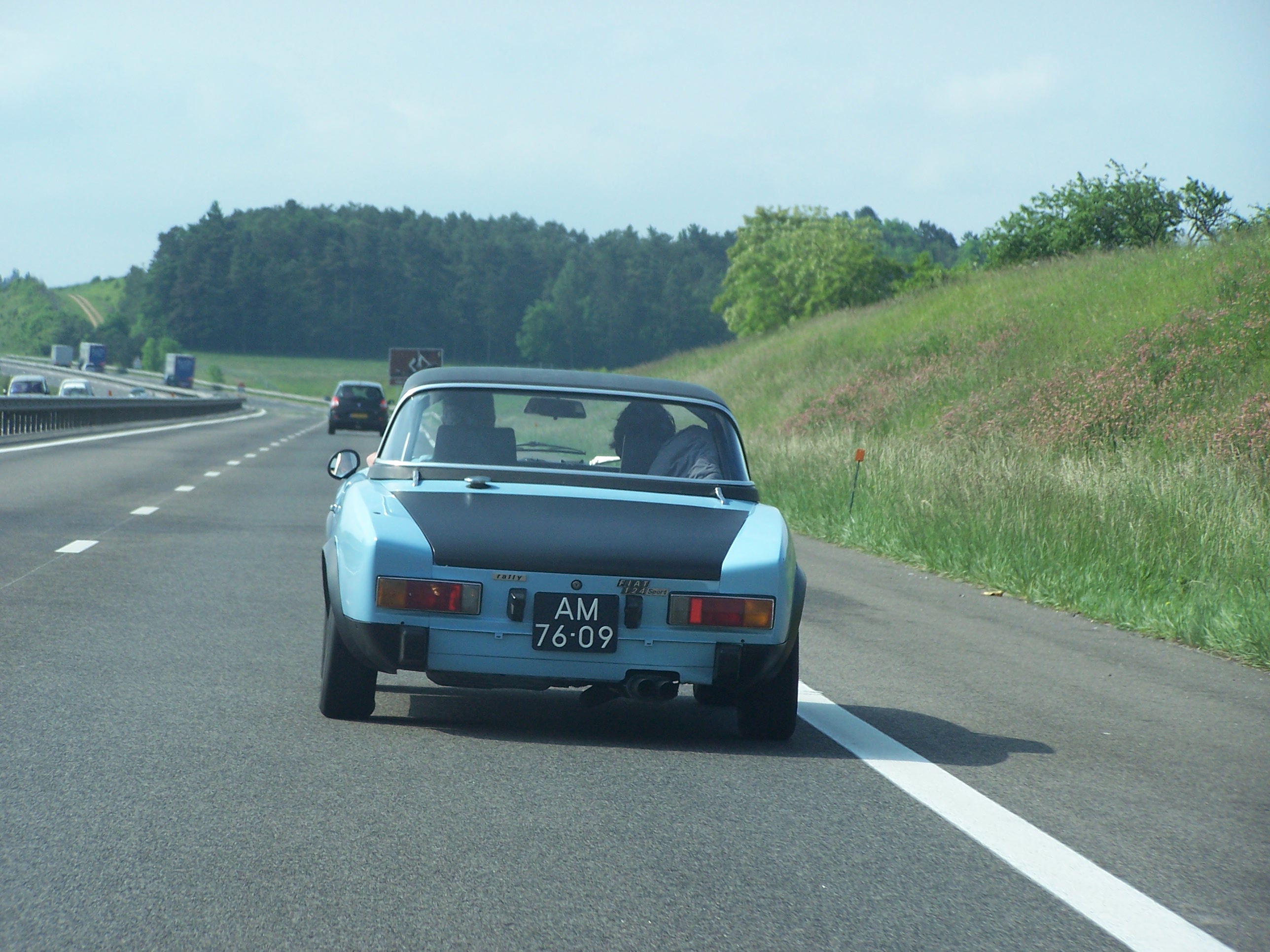 Foto van Abarth World Meeting 2009 Savigny Les Beaune