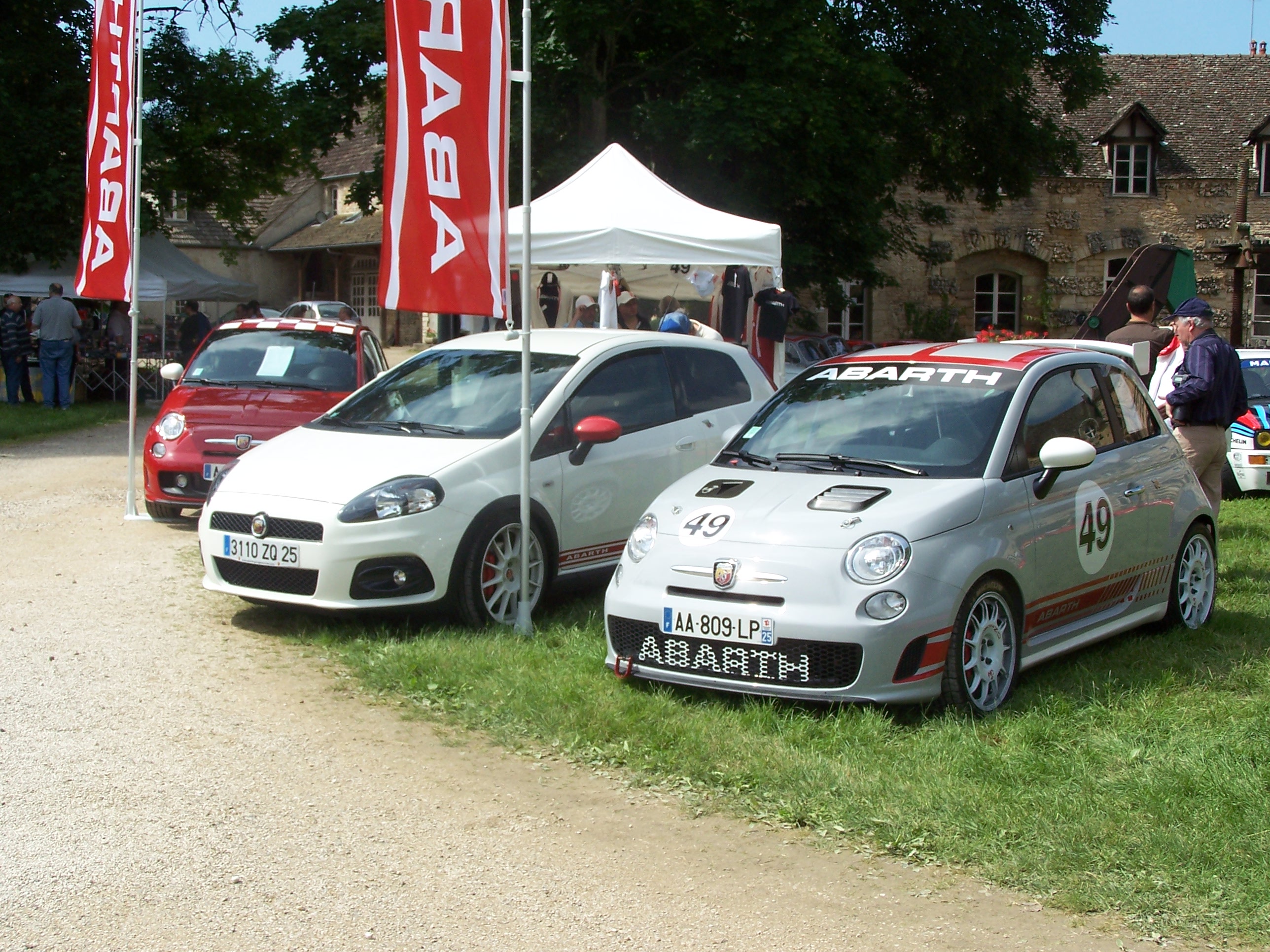 Foto van Abarth World Meeting 2009 Savigny Les Beaune
