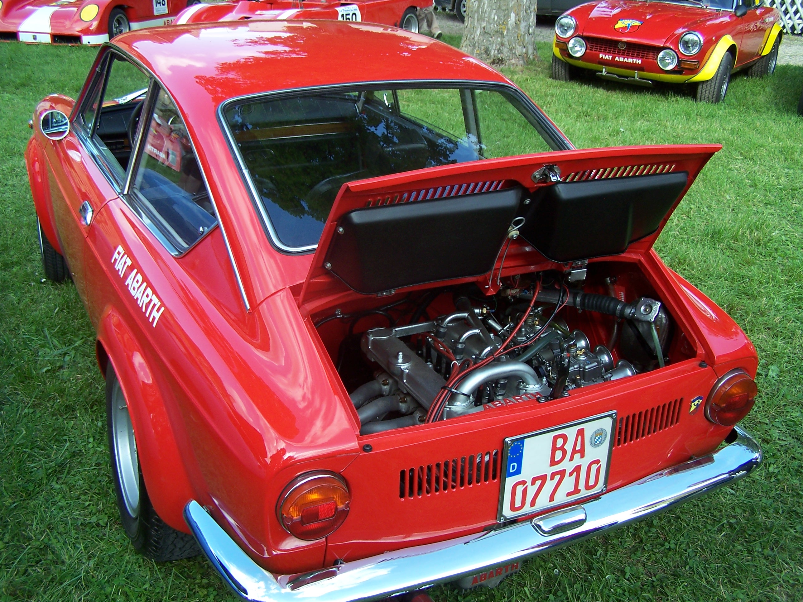 Foto van Abarth World Meeting 2009 Savigny Les Beaune