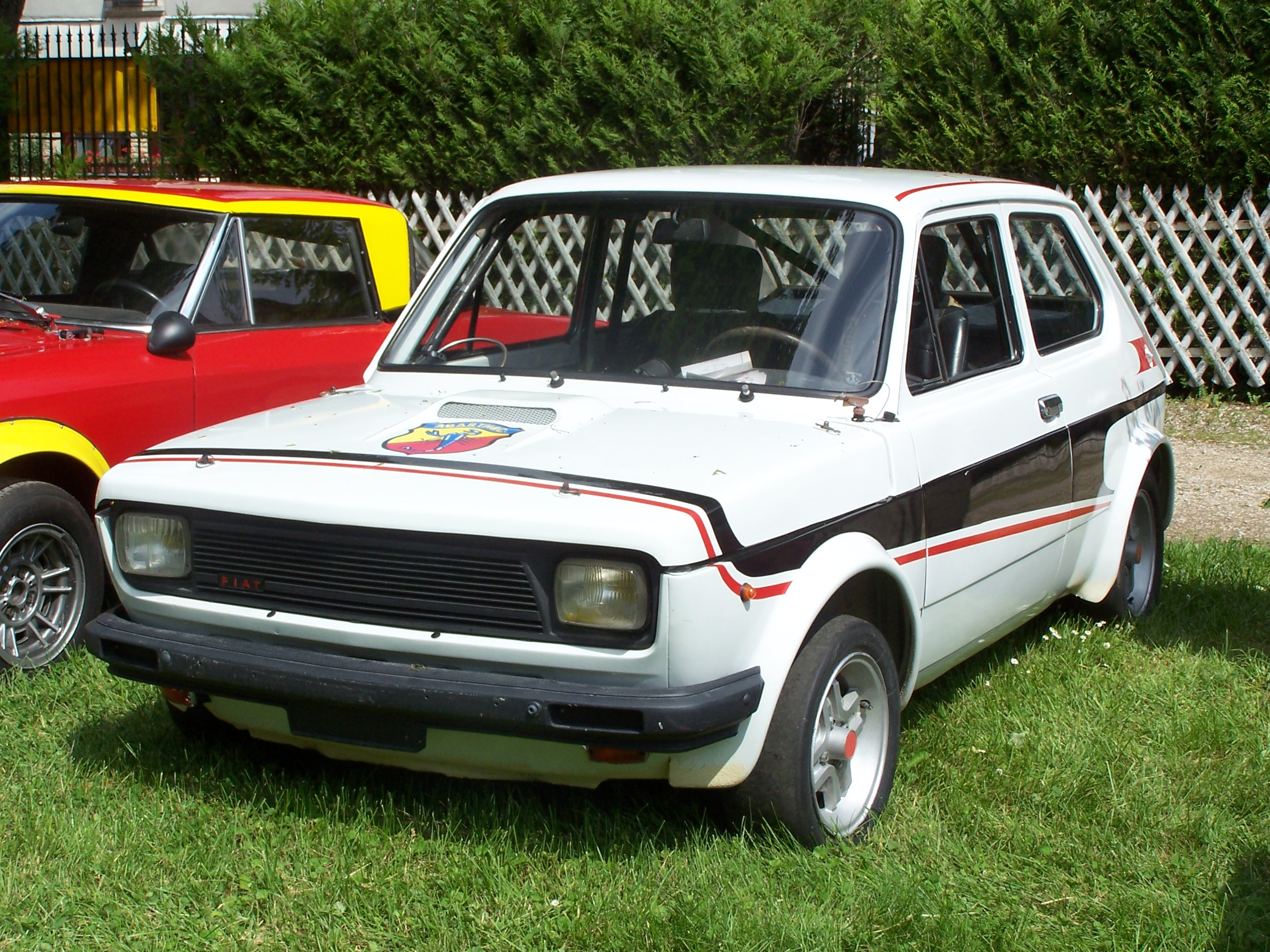 Foto van Abarth World Meeting 2009 Savigny Les Beaune