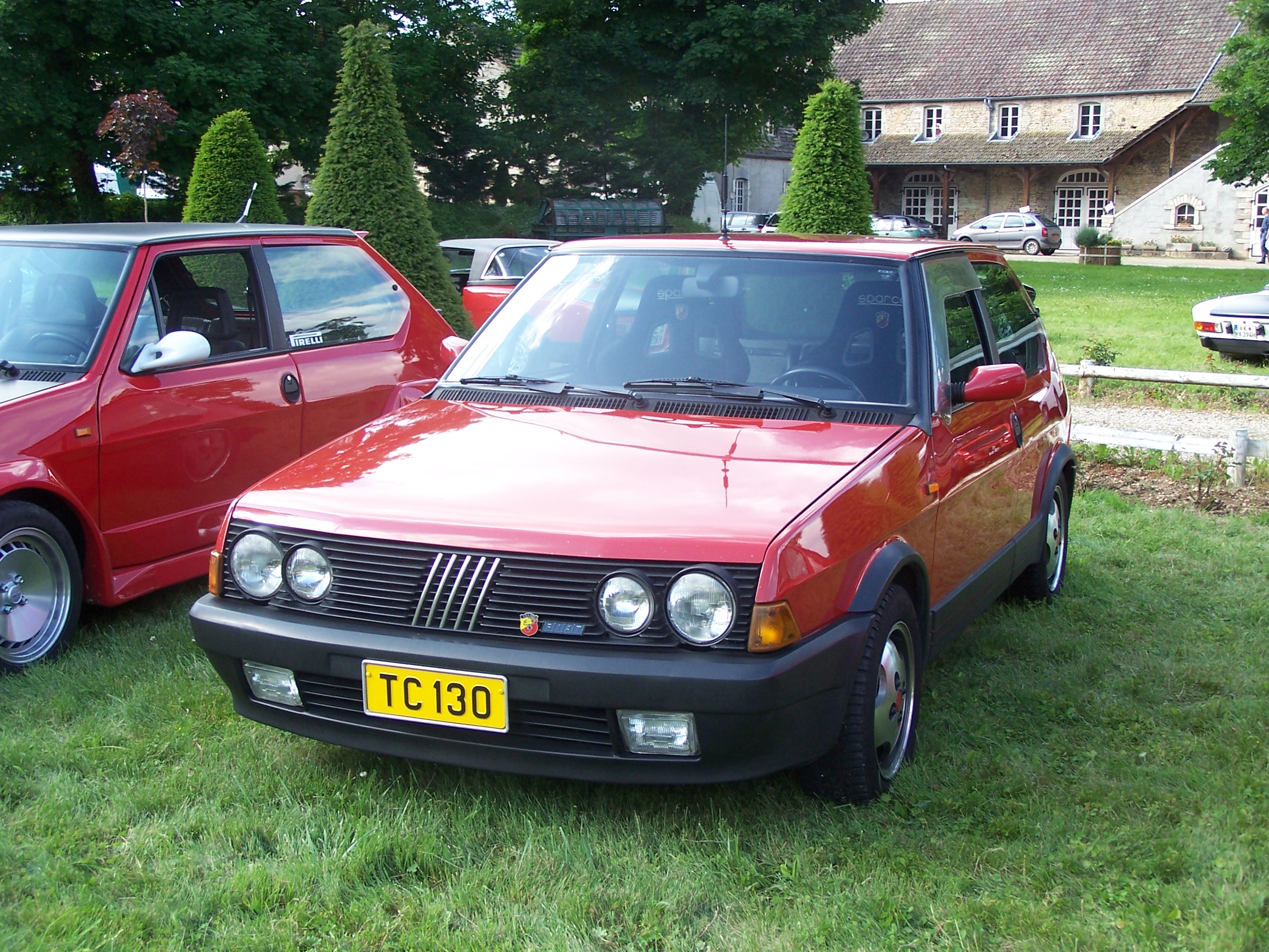 Foto van Abarth World Meeting 2009 Savigny Les Beaune