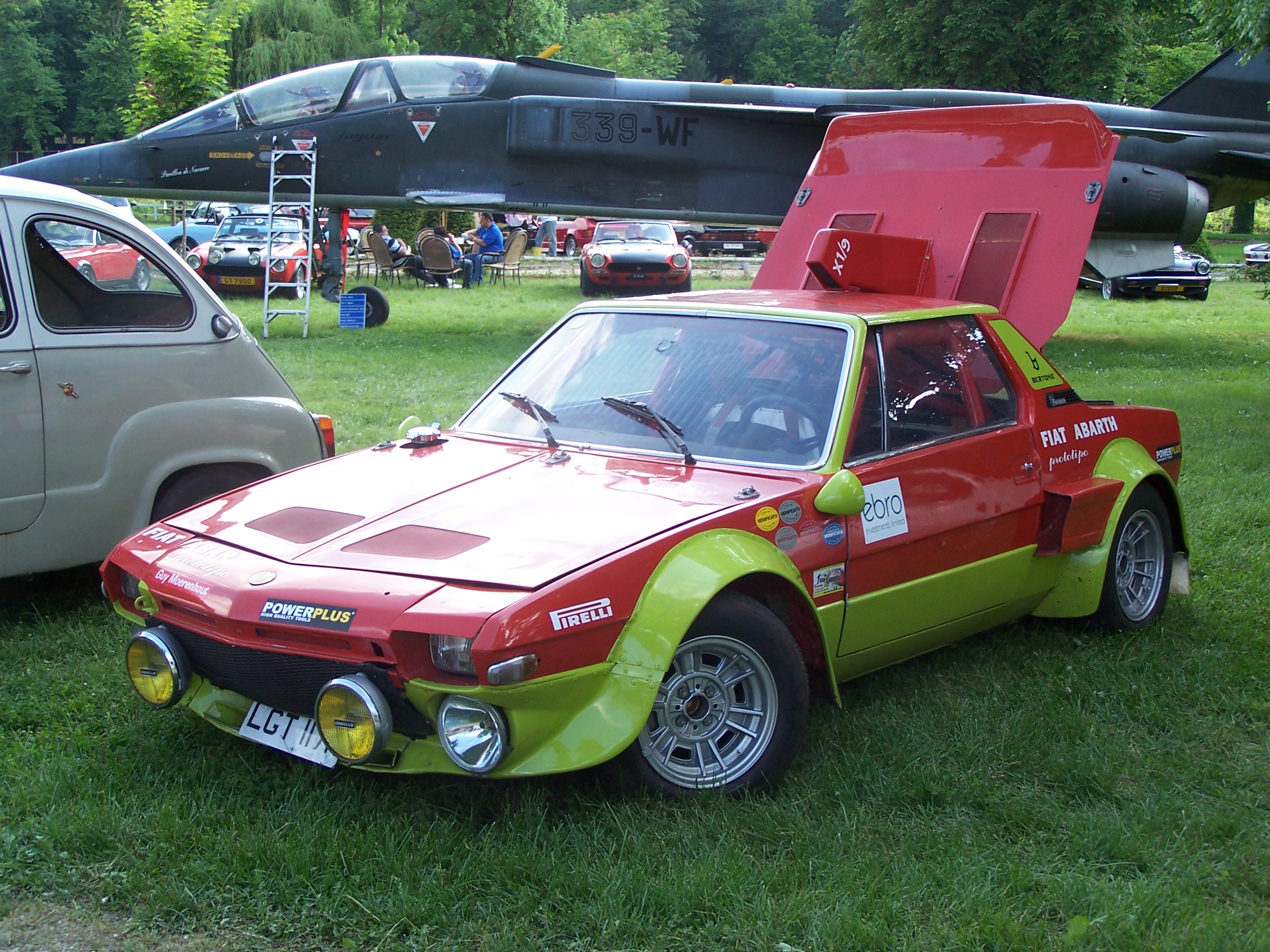 Foto van Abarth World Meeting 2009 Savigny Les Beaune