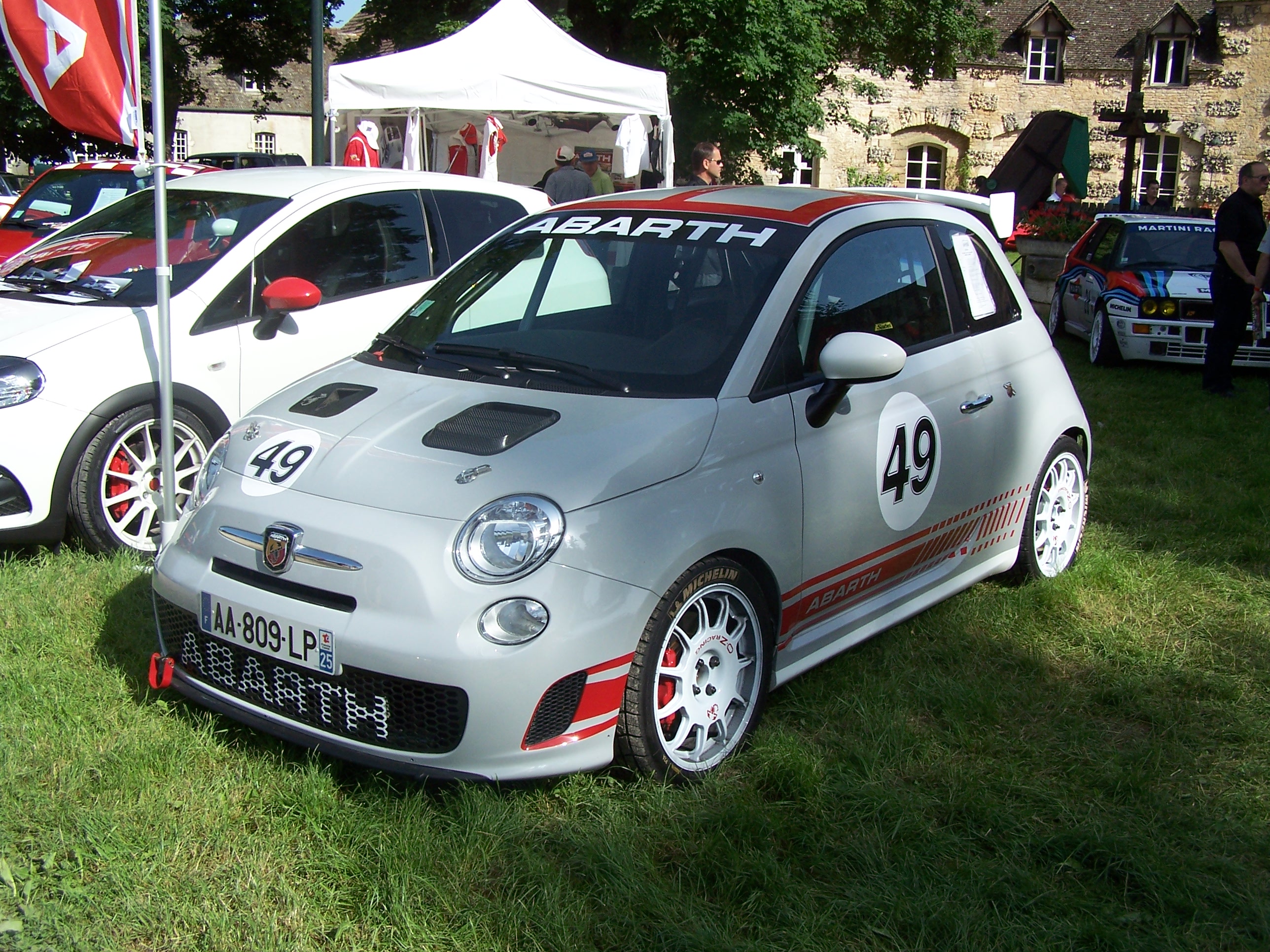 Foto van Abarth World Meeting 2009 Savigny Les Beaune